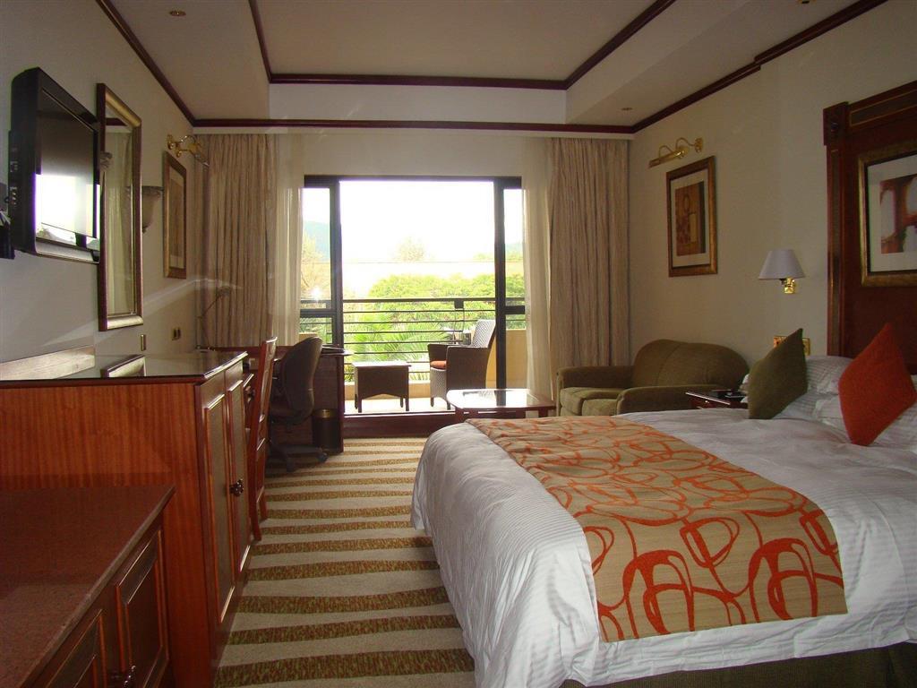 Kigali Serena Hotel Kamer foto